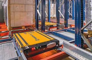 Automātiskās pallet shuttle 3D ir universāls risinājums