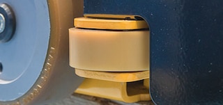 Shuttle 4-Way vagonetēm ir 6 kanālu vadriteņi
