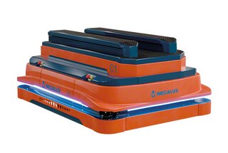 AMR 1500 ar pacelšanas platformu var pārvietot kravas līdz platformām vai konveijeriem