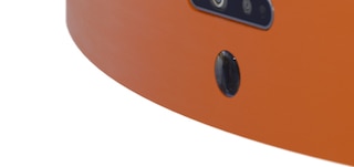 Autonomie mobilie roboti izmanto ultraskaņas sensoru priekšmetu identificēšanai grīdas līmenī