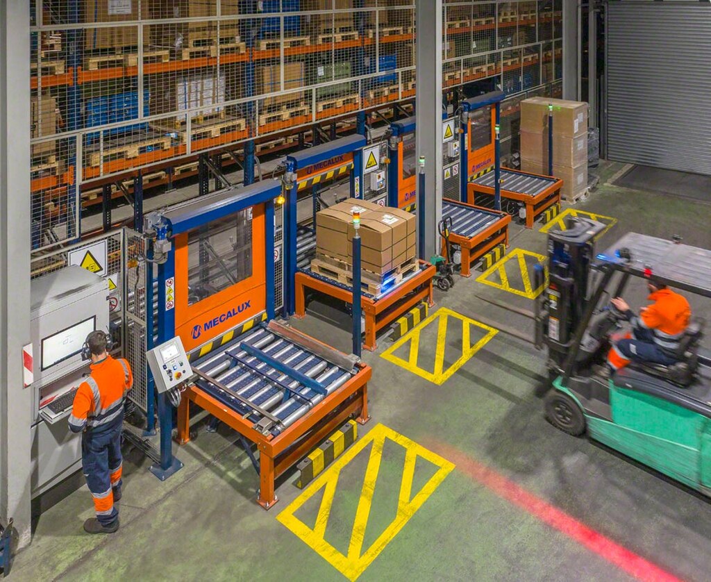 Automatizētajās noliktavās dati par krājumiem tiek pastāvīgi atjaunināti un tie ir bez kļūdām