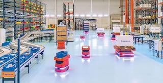 Uz mācīšanos balstītu modeļu lielā priekšrocība ir tā, ka tie laika gaitā pielāgojas