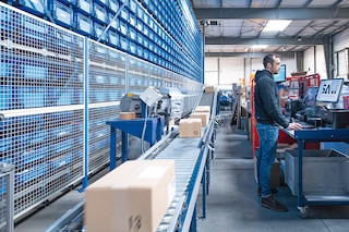 Konteineri kastēm un konteineriem ir ideāls risinājums noliktavām ar regulārām, nepārtrauktām preču plūsmām