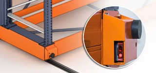 Pēc aktivācijas iekšējā drošības barjera bloķē pamatnes kustību