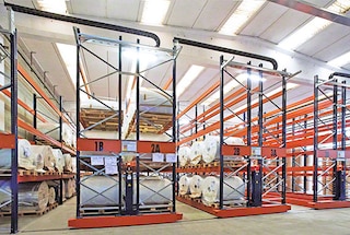 Stāvvietas režīms atver visas ailes vienlaicīgi, sadalot piekļuves vietu