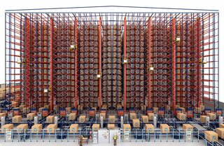 Palešu kraušanas celtņi var sasniegt ievērojamu augstumu plauktu konstrukcijas noliktavās