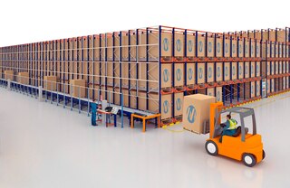 Pallet Shuttle sistēmu var papildināt ar automātiskiem risinājumiem, piemēram, palešu konveijeru sistēmu