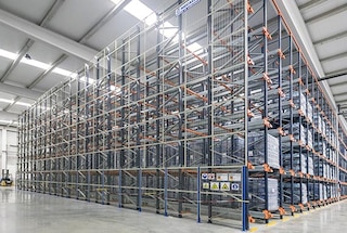 Pallet shuttle sistēma ir ideāls risinājums bufera noliktavas izveidošanai Pallet shuttle sistēma ir ideāls risinājums bufera noliktavas izveidošanai