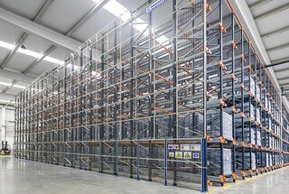 Pallet shuttle sistēma ir ideāls risinājums bufera noliktavas izveidošanai