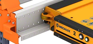 Pallet shuttle plauktu sliedes