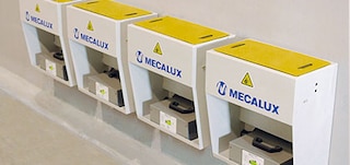 Uzlādes stacija tiek izmantota vagonetes akumulatoru uzlādēšanai