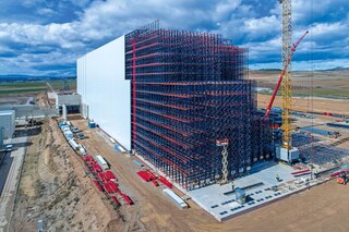 Silosu tipa noliktavas nodrošina projekta īstenošanu īsākā laikā salīdzinājumā ar tradicionālām noliktavām