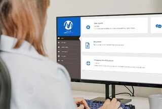 Klienti var piekļūt tīmekļa portālam incidentu pārvaldībai Klienti var piekļūt tīmekļa portālam incidentu pārvaldībai